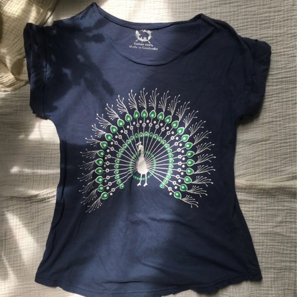 100% cotton peacock t-shirt